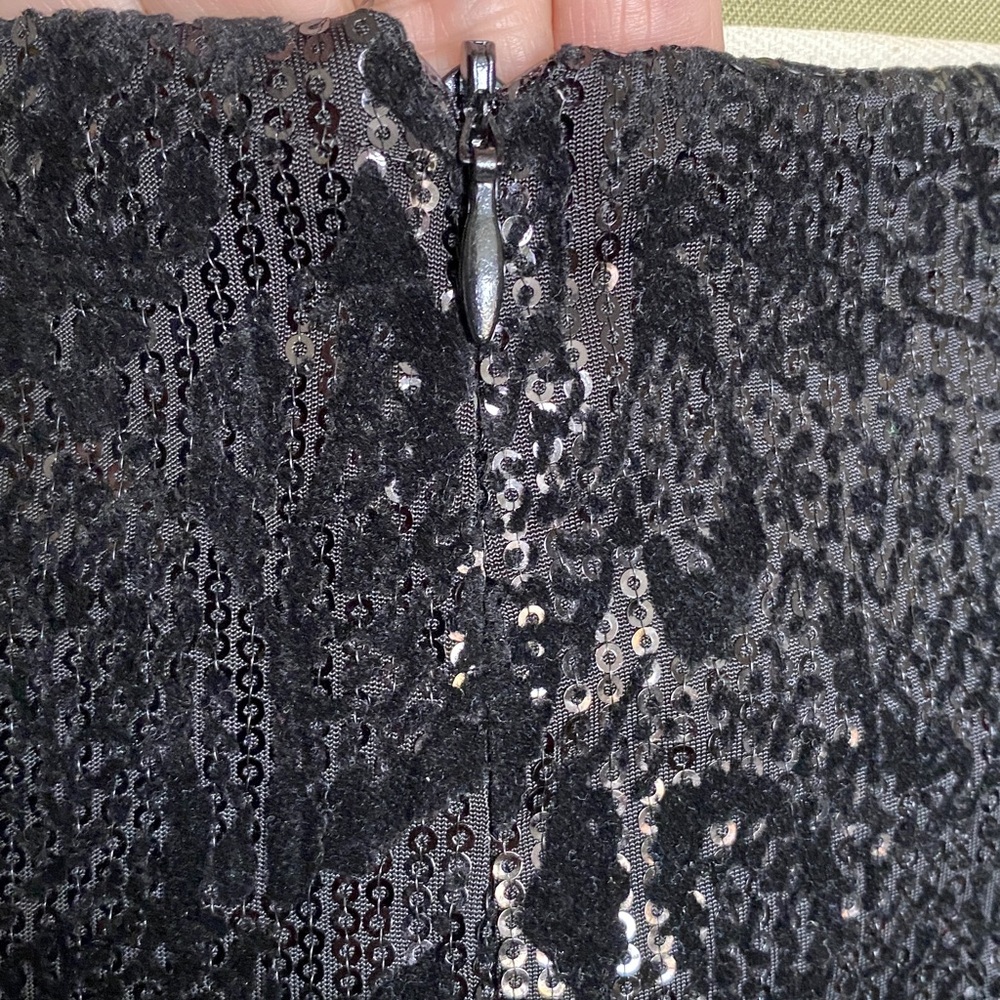 Elegant Black Sequin Velvet Pencil Midi Skirt! Sz10 by Melanie Lyne - Picture 7 of 17